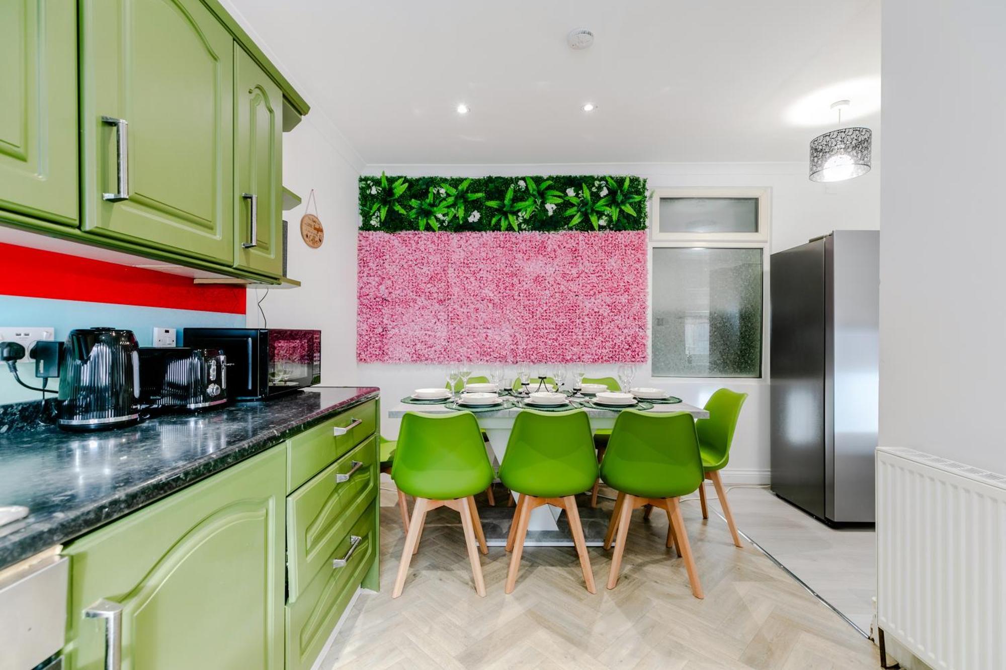 Villa 5Br House, Free Parking Offa12, Contractor, Big Families, Relocation Redbridge Esterno foto
